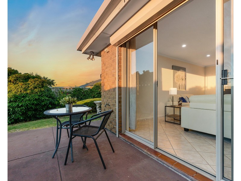 14 Grand Boulevard, Seaford Rise SA 5169