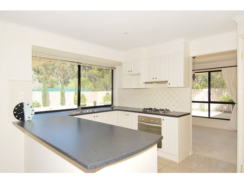 21 Berri Road, Hope Valley SA 5090