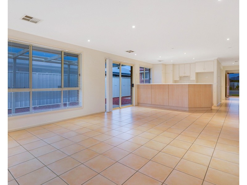 19 Springbank Boulevard, Burton SA 5110