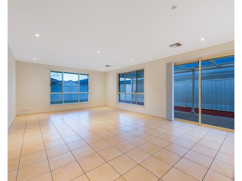 19 Springbank Boulevard, Burton SA 5110