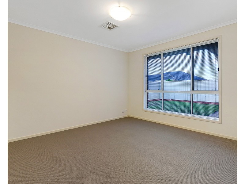 19 Springbank Boulevard, Burton SA 5110