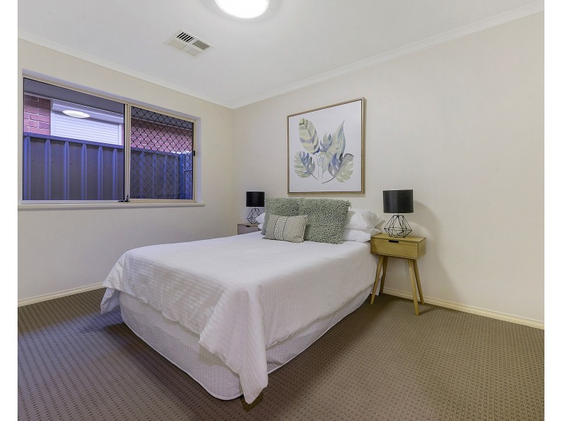 26 Sir Ross Smith Boulevard, Oakden SA 5086