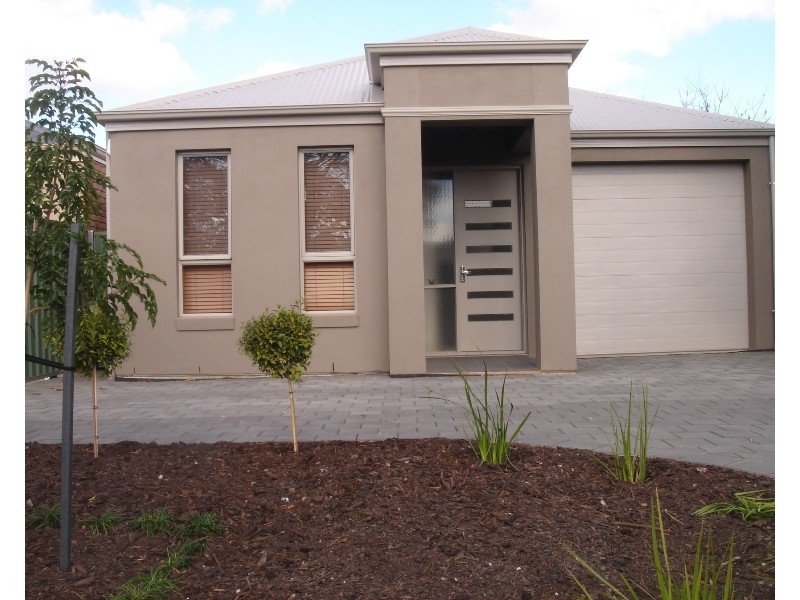 9 Thornton Road, Greenacres SA 5086