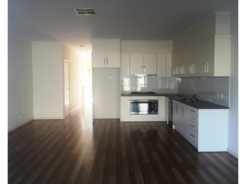 Unit 2/111-117 Kings Road, Salisbury Downs SA 5108