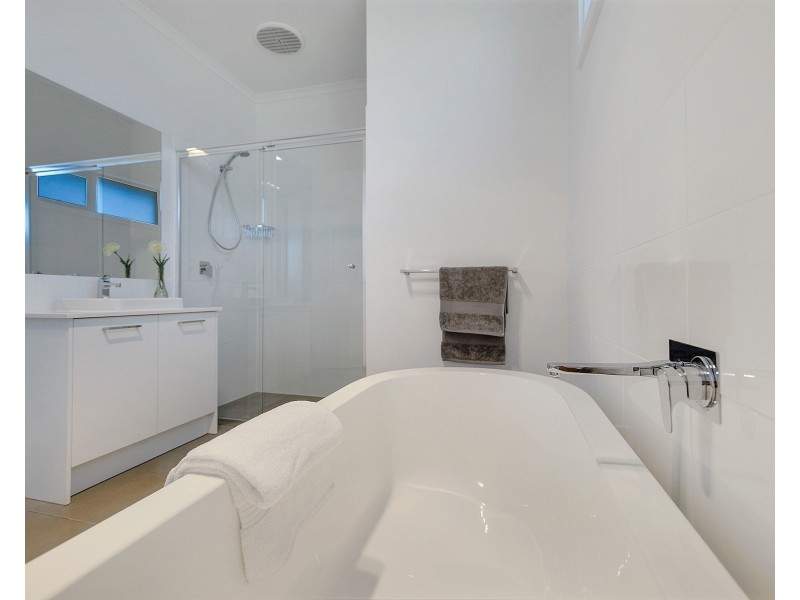 19 Parkwood Avenue, Paradise SA 5075