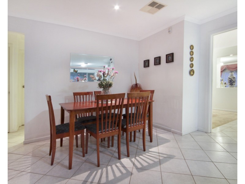 18 Brookside Street, Oakden SA 5086