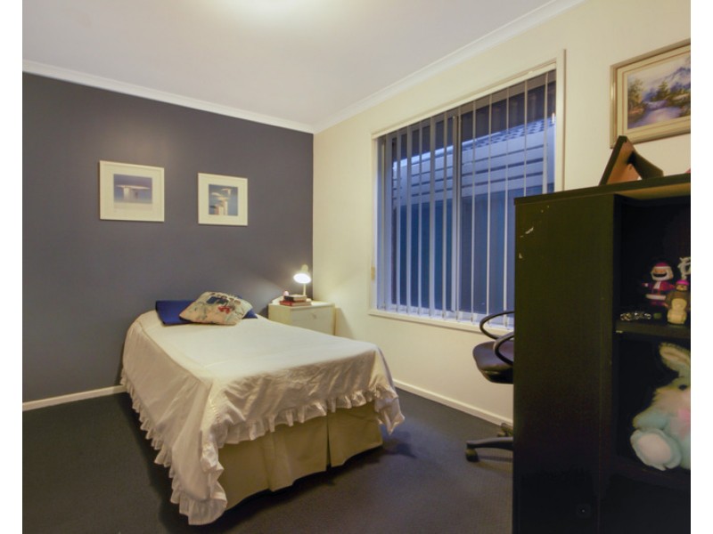 18 Brookside Street, Oakden SA 5086