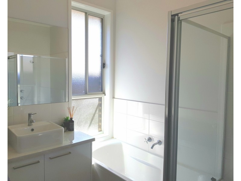 12 Greenwood Street, Mount Barker SA 5251