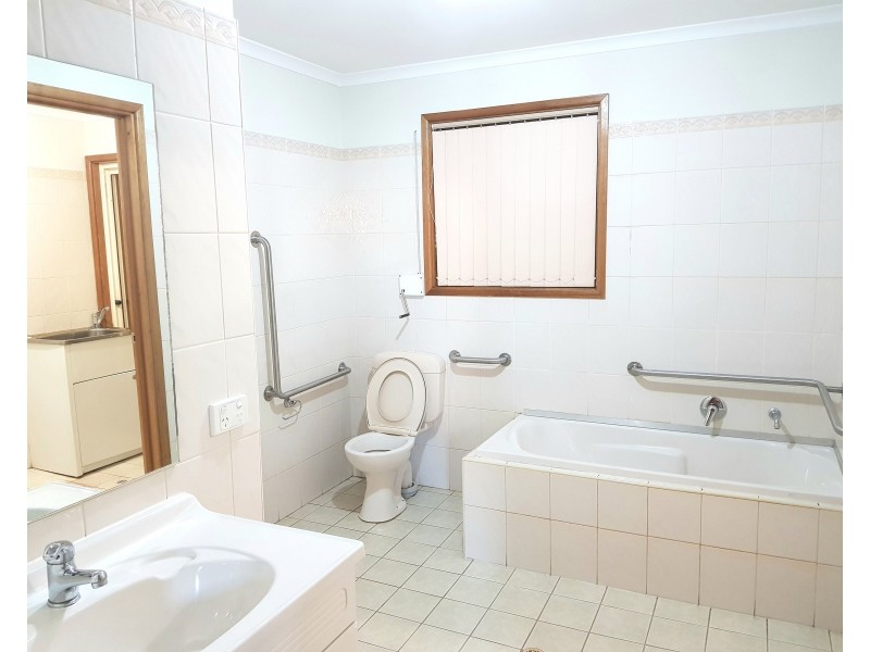 1 Burgate Street, Elizabeth Grove SA 5112