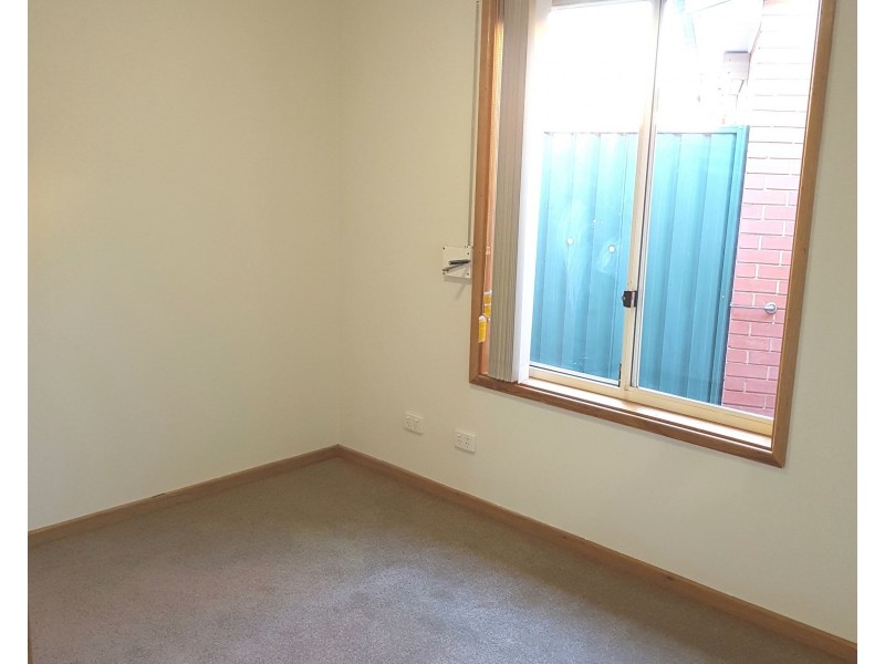 1 Burgate Street, Elizabeth Grove SA 5112