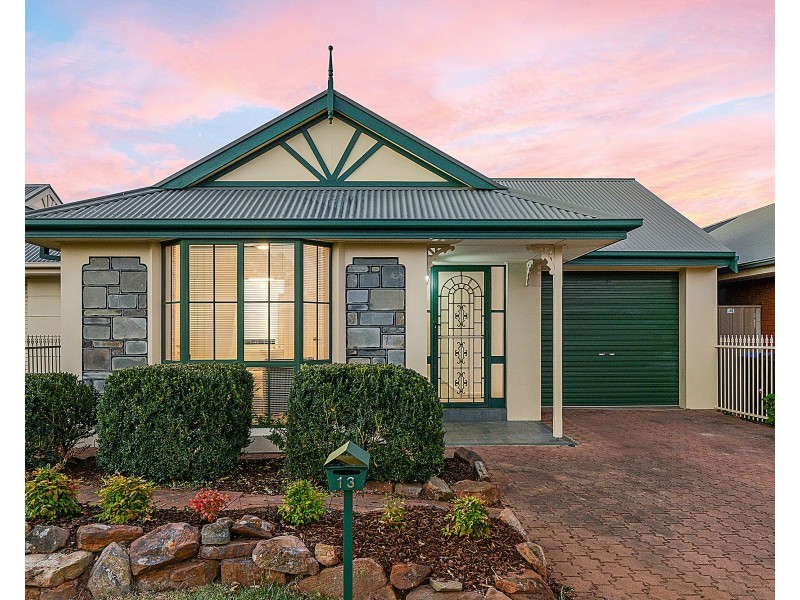 13 Attingham Crescent, Oakden SA 5086