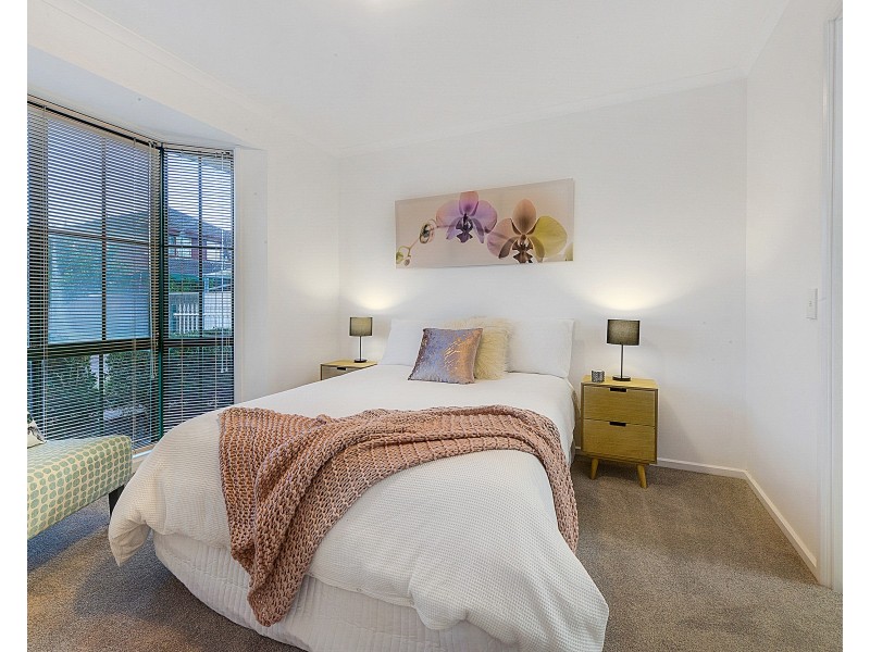 13 Attingham Crescent, Oakden SA 5086