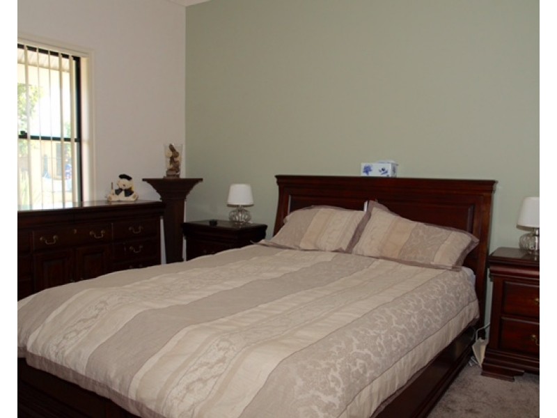 10 Avocet Drive, Mawson Lakes SA 5095