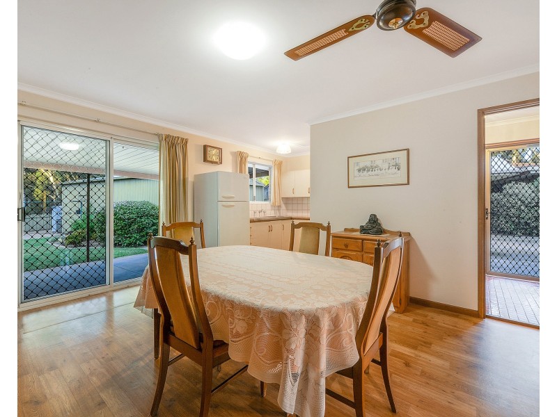 15 Toovis Avenue, St Agnes SA 5097