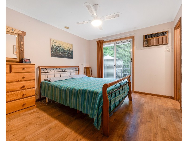 15 Toovis Avenue, St Agnes SA 5097