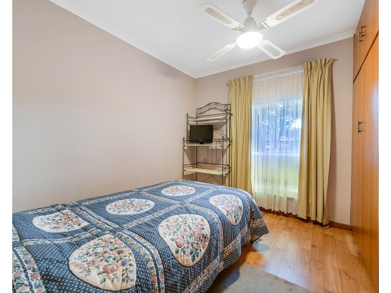 15 Toovis Avenue, St Agnes SA 5097