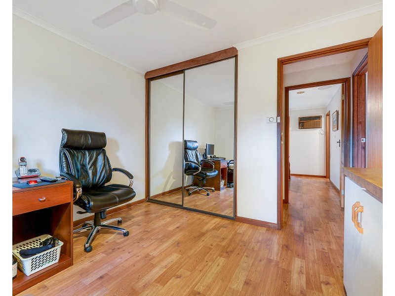 15 Toovis Avenue, St Agnes SA 5097