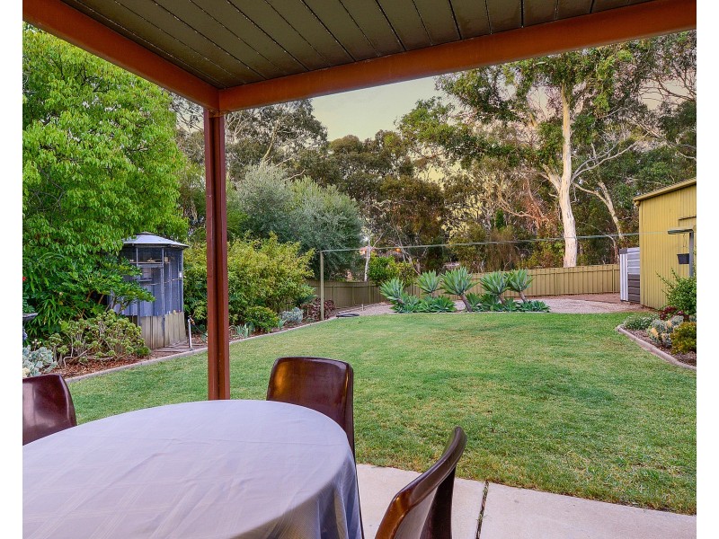 15 Toovis Avenue, St Agnes SA 5097