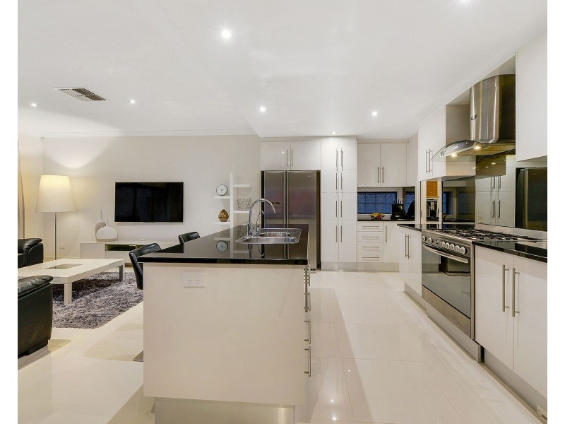 24 Gambia Avenue, Hampstead Gardens SA 5086