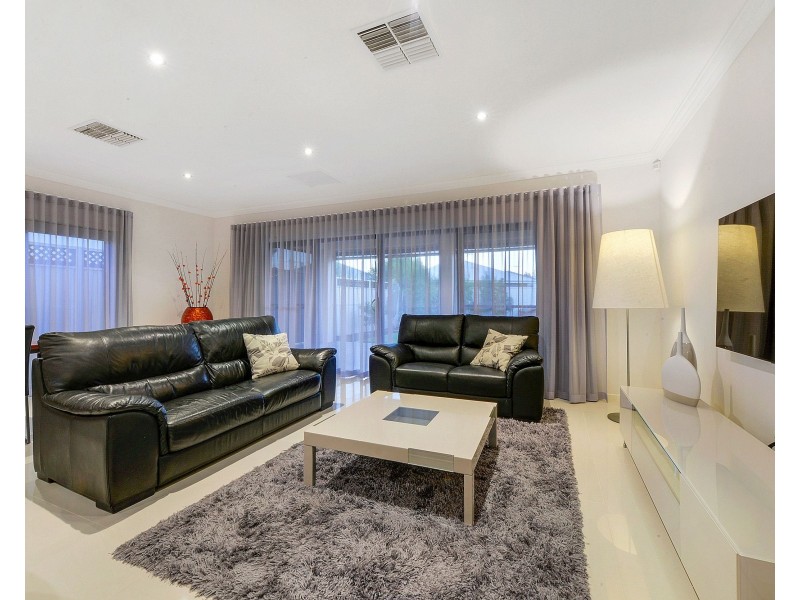 24 Gambia Avenue, Hampstead Gardens SA 5086