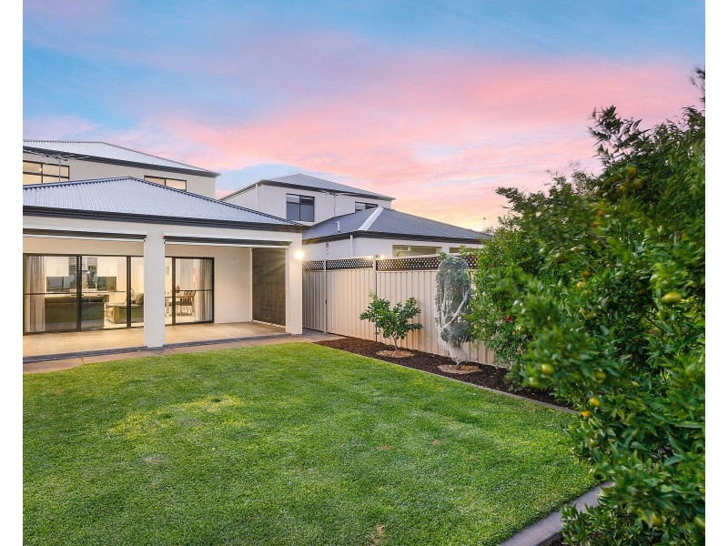 24 Gambia Avenue, Hampstead Gardens SA 5086