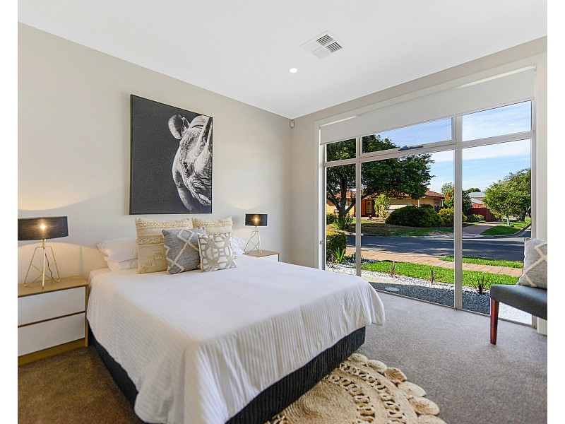 10B Brian Grove, Paradise SA 5075