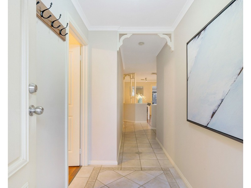 14 Peppermint Close, Greenwith SA 5125