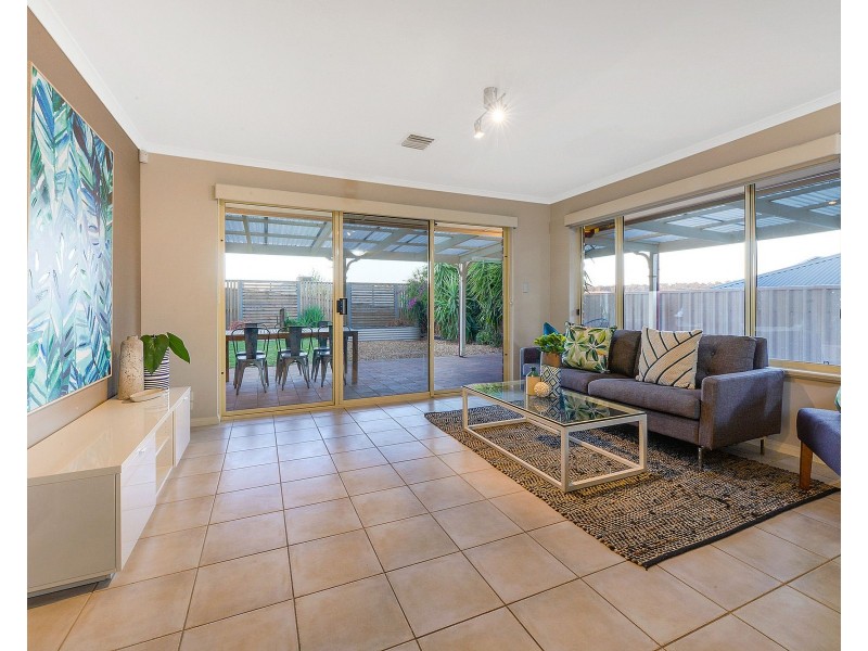 14 Peppermint Close, Greenwith SA 5125