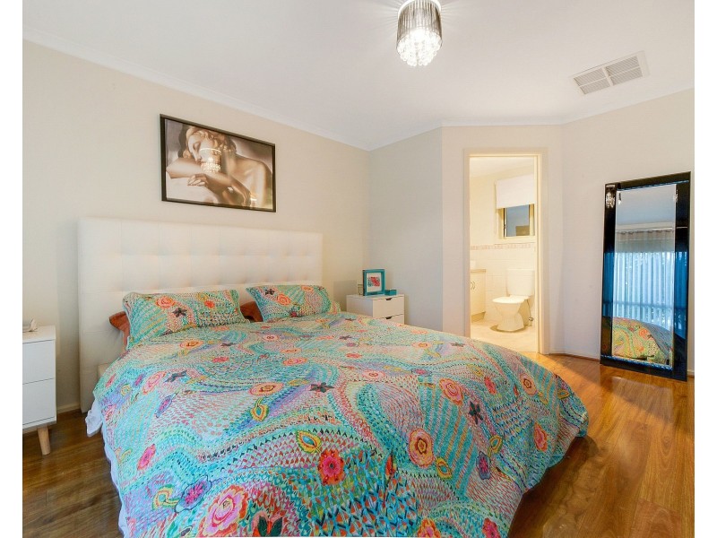 5 Farmhouse Avenue, Walkley Heights SA 5098