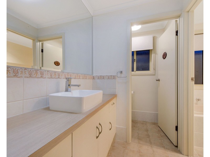 5 Farmhouse Avenue, Walkley Heights SA 5098