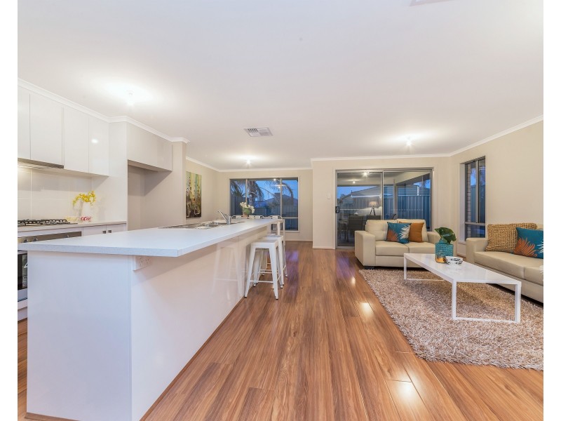 31A Magazine Drive, Walkley Heights SA 5098