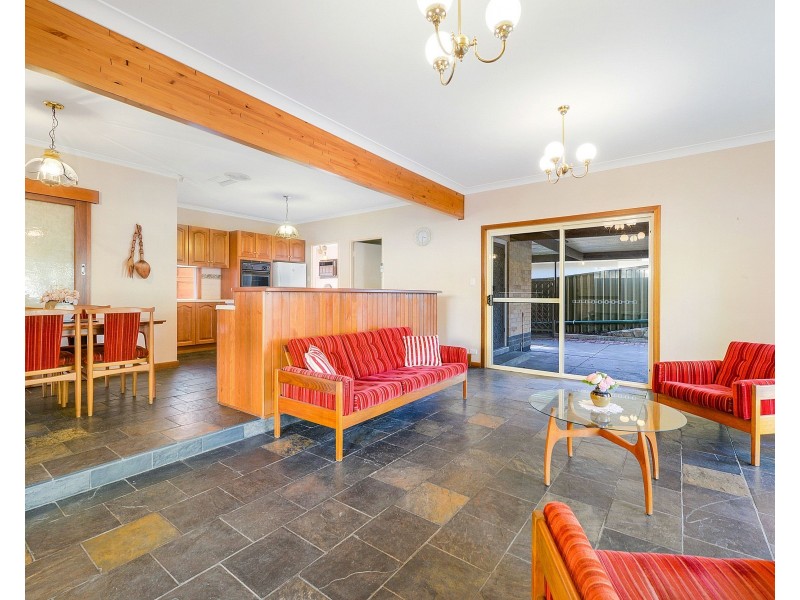 11 Maryvale Road, Athelstone SA 5076