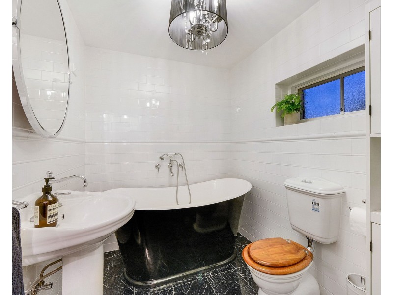 37B Nioka Road, Dernancourt SA 5075