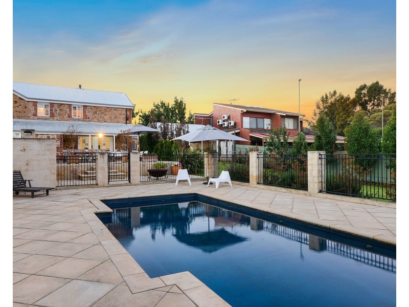 37B Nioka Road, Dernancourt SA 5075