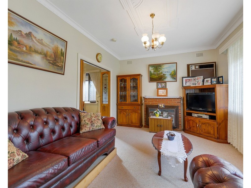 27 Hillsea Avenue, Clearview SA 5085