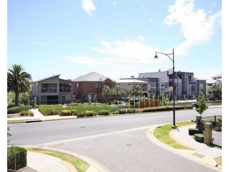 2/1 Saint Kitts Place, Mawson Lakes SA 5095