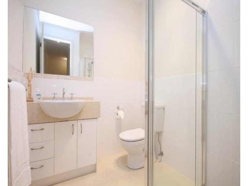 2/1 Saint Kitts Place, Mawson Lakes SA 5095