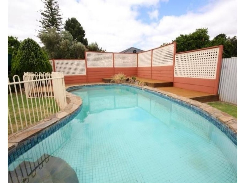 2 Gregory Street, Brahma Lodge SA 5109