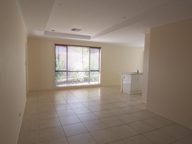 2/45 Bristol Terrace, Hillcrest SA 5086