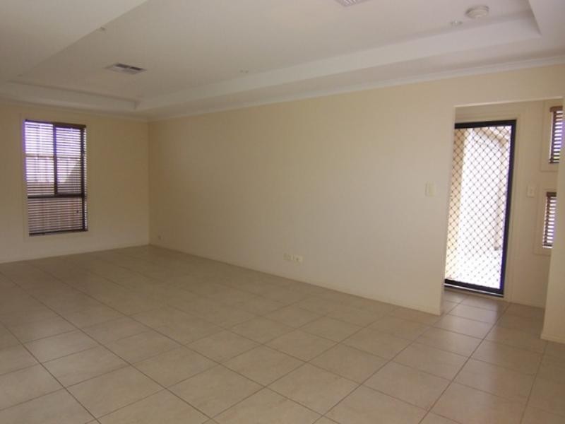 2/45 Bristol Terrace, Hillcrest SA 5086