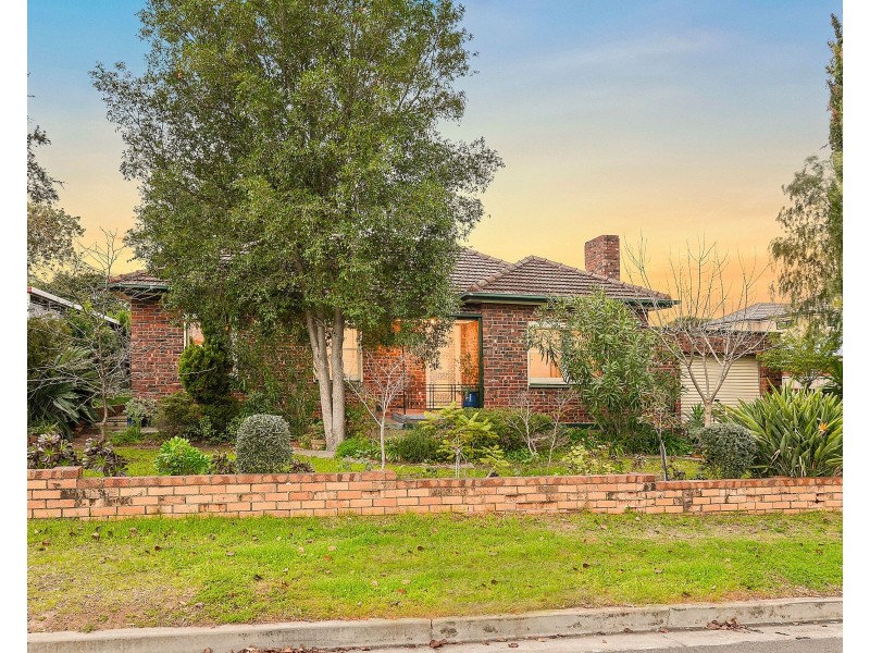 8 Yandra Street, Vale Park SA 5081