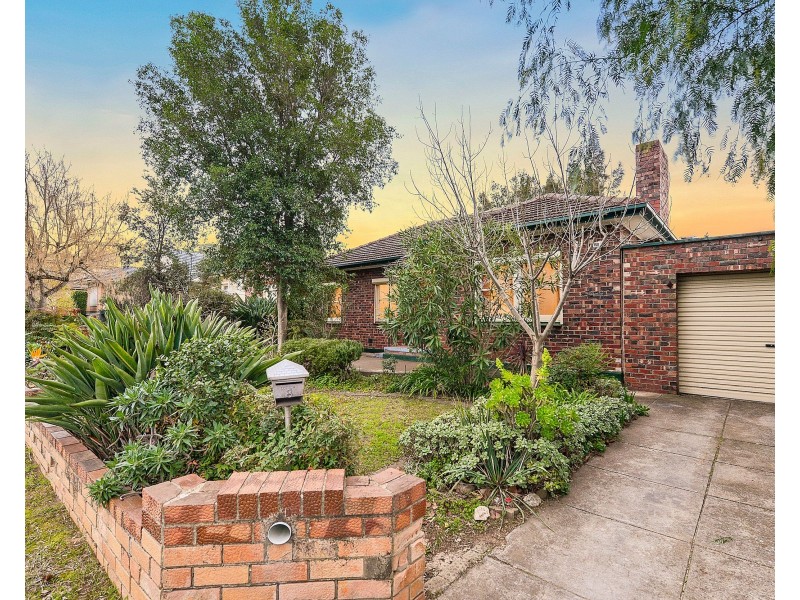 8 Yandra Street, Vale Park SA 5081