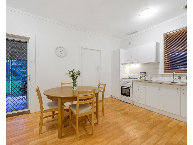 8 Yandra Street, Vale Park SA 5081