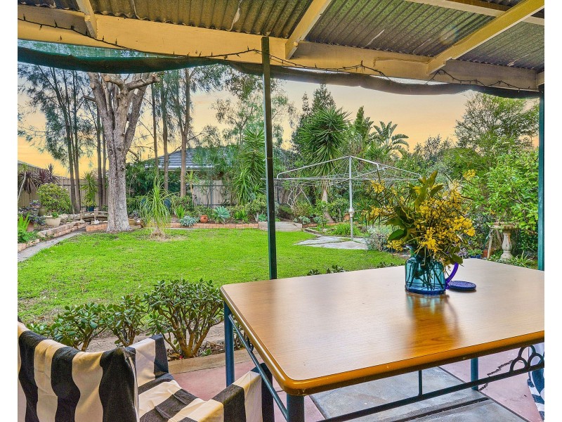 8 Yandra Street, Vale Park SA 5081