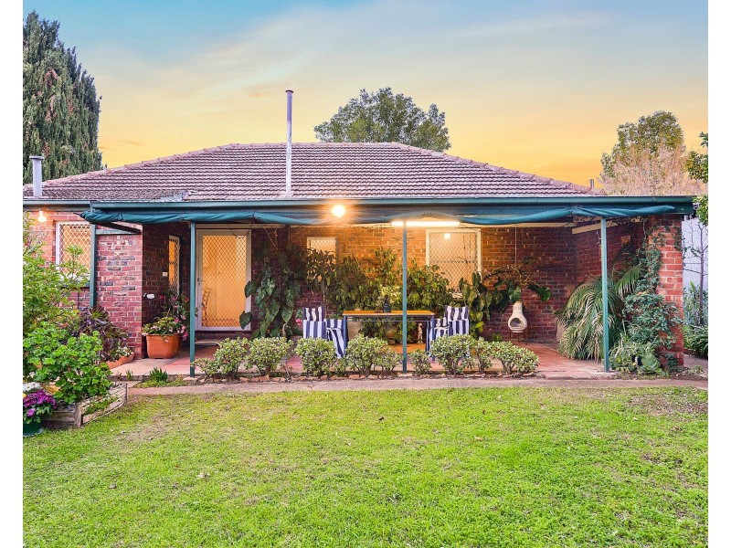 8 Yandra Street, Vale Park SA 5081