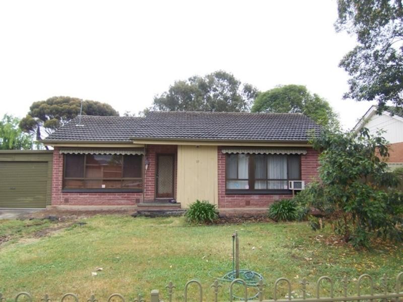 11 Mercedes Drive, Holden Hill SA 5088