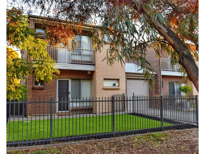 2/111 Royal Avenue, Pooraka SA 5095