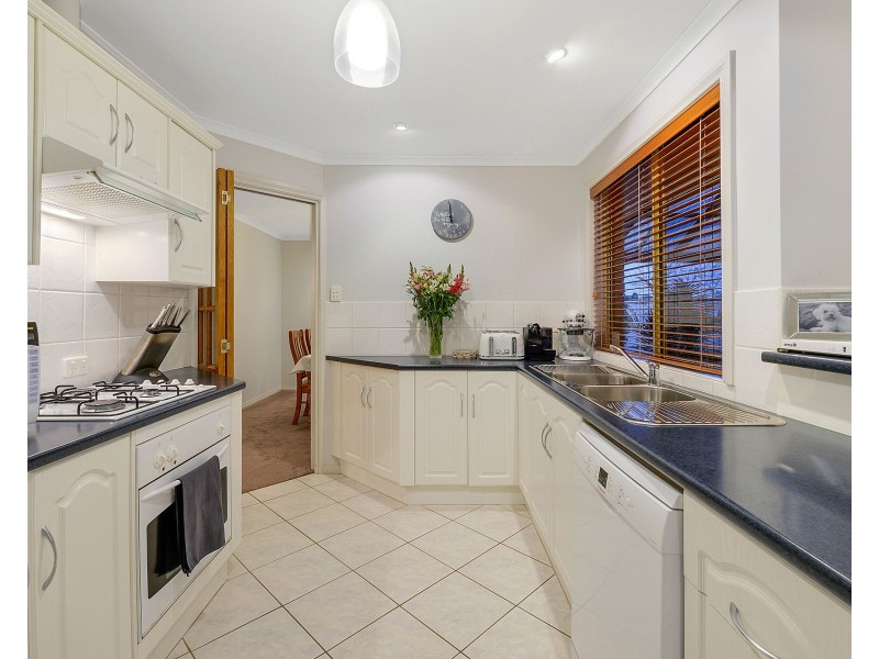 16 River Walk, Walkley Heights SA 5098