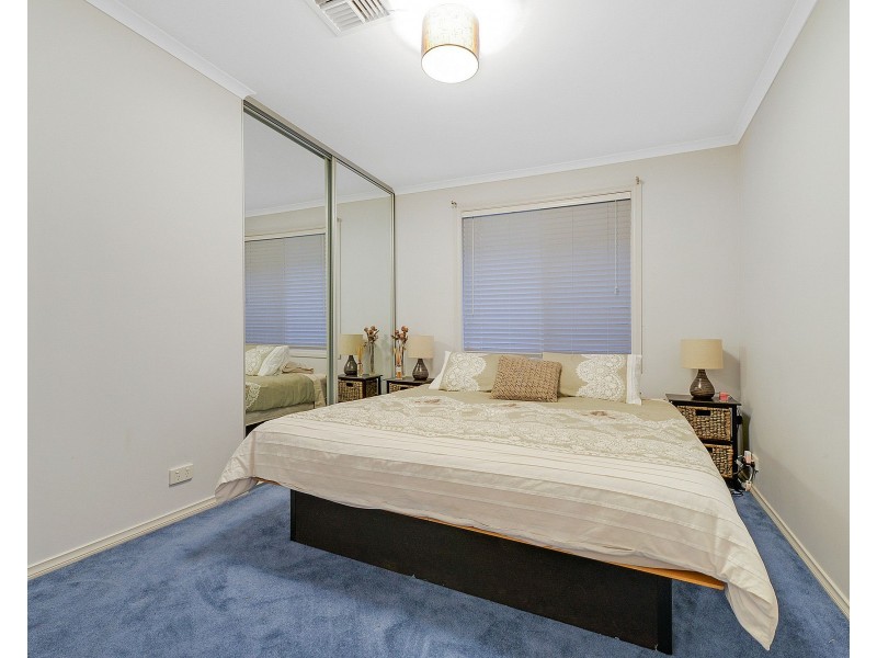 16 River Walk, Walkley Heights SA 5098