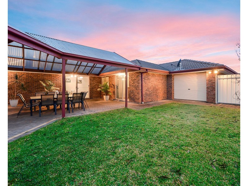 16 River Walk, Walkley Heights SA 5098